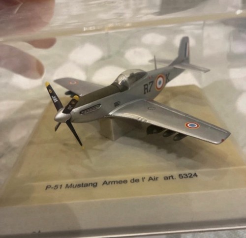 Mustang avion militaire - p-51,