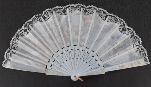 Eventail espagnol dentelle - en,