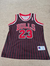 CHICAGO BULLS MICHAEL JORDAN