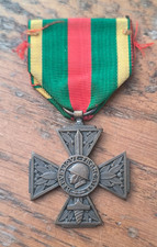 War Volunteer Combatant Medal 1914 - 1918 / I40