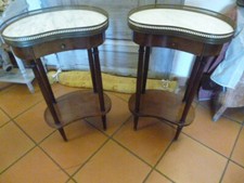 Paire de tables de chevet
