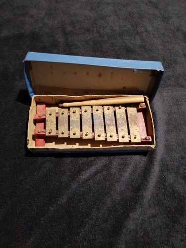 Ancien jouet musical xylophone - ancien,