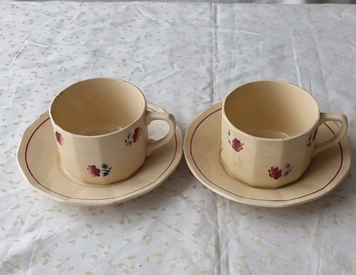 Ancienne tasse déjeuner à - déjeuner, ou