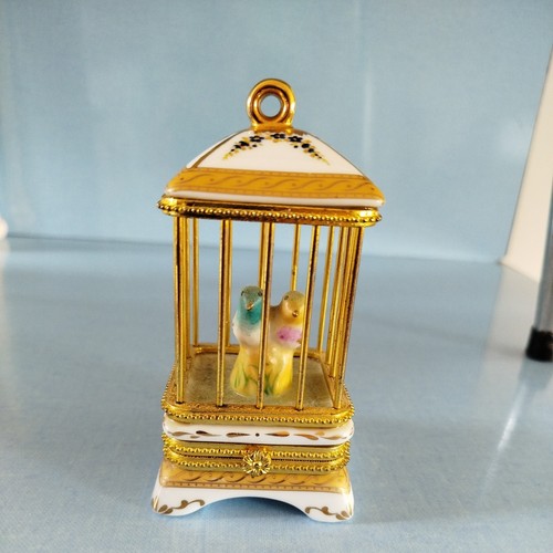 Boîte porcelaine cage - en, a