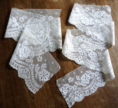 Métrages de dentelle - ,