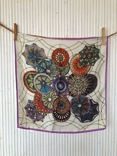 Petit foulard carré de soie