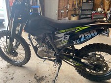 MotoTec X5 250cc 4-Stroke 16HP Gas Dirt Bike | Black
