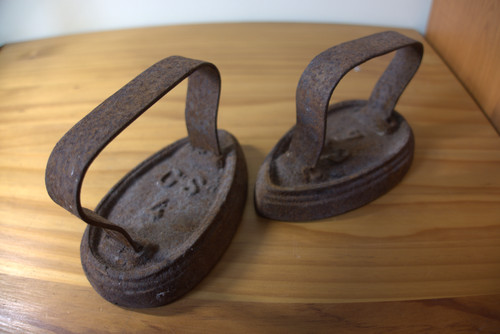 Old cast iron irons - iron,