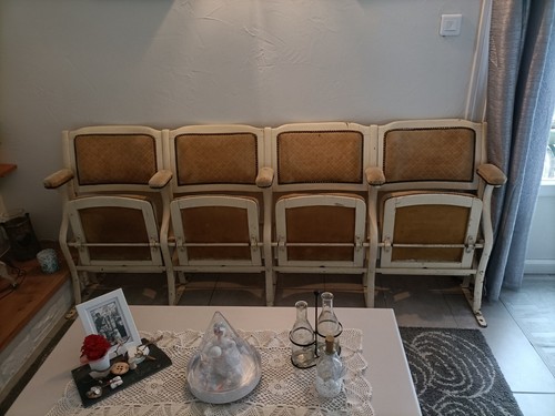 Fauteuils théâtre d un - fauteuils,
