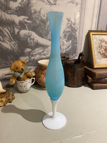 Jolie vase soliflore - , en