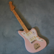 Fender Made in Japan Junior Collection Jazzmaster Maple Satin Shell Pink