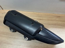 UN SILENCIEUX D ECHAPPEMENT