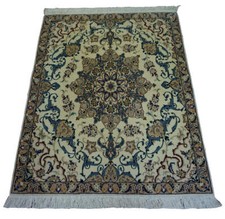 Handmade vintage Persian Nain rug 2.4' x 3.1' (76cm x 96cm) 1970s - 1D22