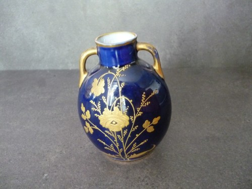 Petit vase bleu porcelaine - vase,