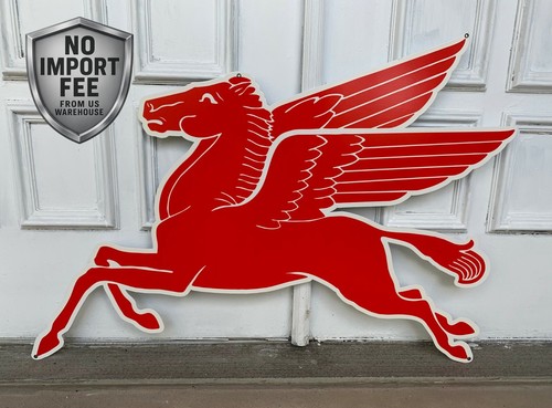 Mobil gas flying red - red, horse