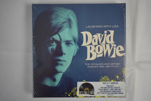 David bowie laughing - bowie, liza