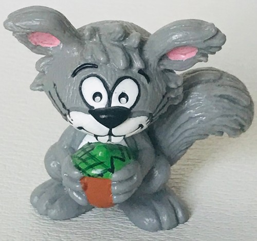 Schtroumpf écureuil gris - schtroumpf,