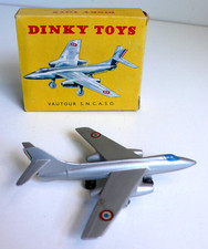 DINKY TOYS VULTURE SNCASO PLANE REF 801 ORIGINAL BOX GOOD CONDITION Lg 9 cm