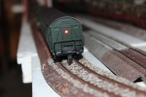 Train 1 feu - ., de
