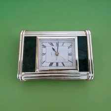 Ancien réveil à quartz