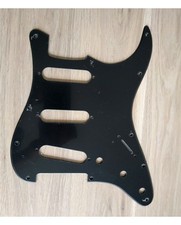 Pickguard noir 1 ply 11trous