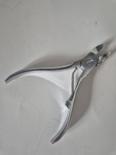 Pince coupe ongles manucure - pince,