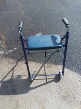 Déambulateur neuf