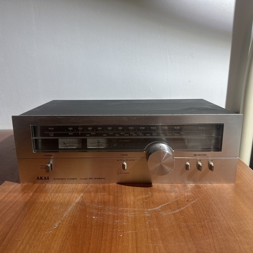 Tuner radio akai - radio,