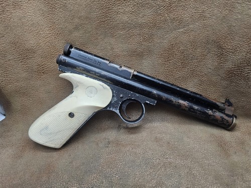 Vintage crosman 115 cal - .22,