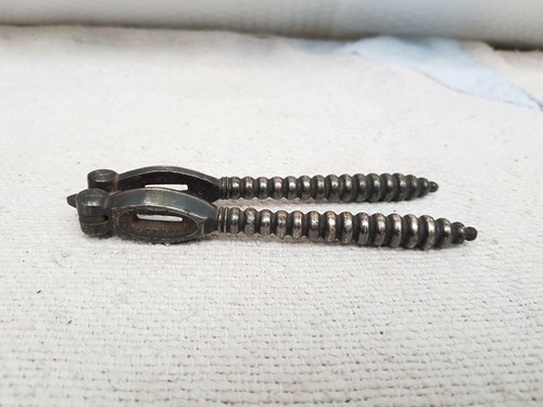Casse noix fer vintage - en,