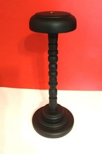 PORTE CHAPEAU/ Présentoir  en Bois  hauteur 28,5 cm