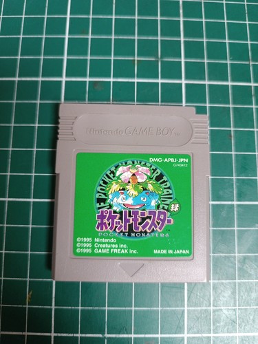 Nintendo gameboy pokemon green - pokemon,
