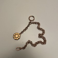 Ancienne Châtelaine Pour