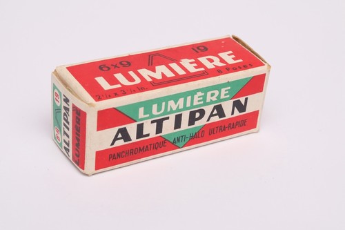 Expired 120mm 6x9 - 6x9, film