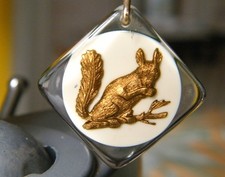 RARE! BOURBON squirrel SAG with white background - keychain - keychain