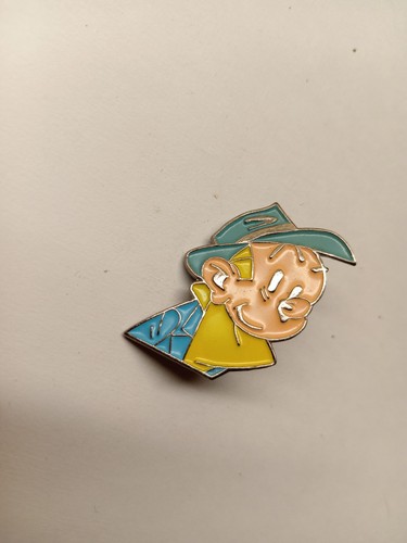 Pin old vintage - pin’s, journal
