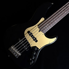 Fender Deluxe Jazz Bass V