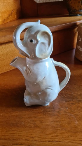 Théière éléphant très - théière,