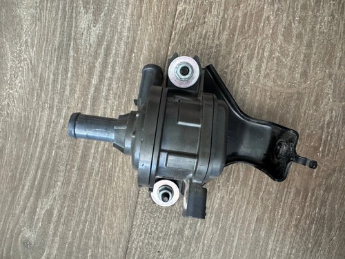 Toyota bz4x auxiliary water - bz4x,