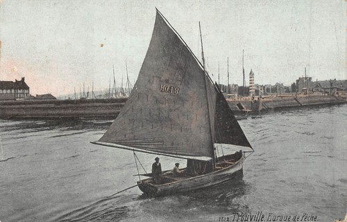 Cpa trouville barque - cpa, 14