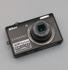 Nikon Coolpix S570 12.0MP