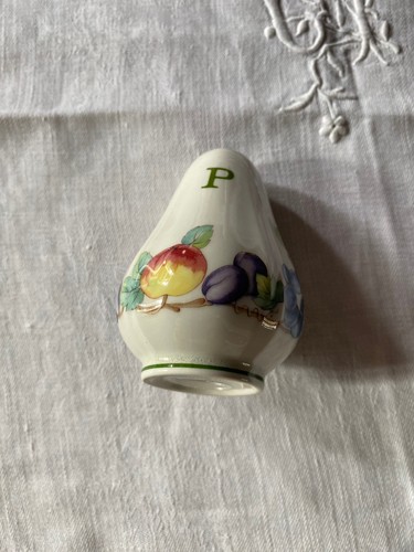 Poivrière porcelaine villeroy - porcelaine,