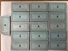 LOT 16 BOITES PRESQUE PLEINES