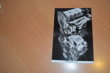 PHOTO DE PRESSE ( PRESS PHOTO ) Buick moteurs Quad 4 2.3 & V6 3.8 de 1988 GM235