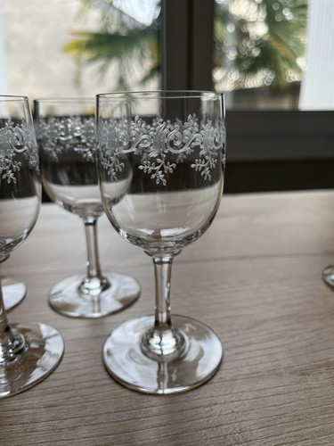 Baccarat verres pied - verres, a