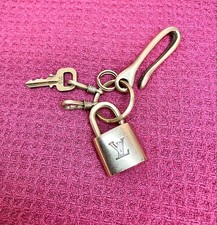 Cadenas LOUIS VUITTON 309