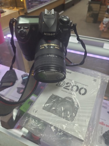 Nikon d200 2mp digital - 10.2mp,
