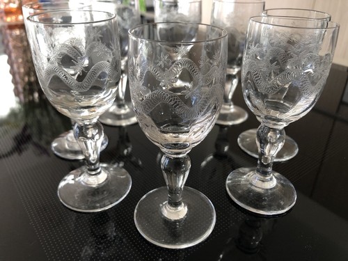 Anciens verres digestif 11 - anciens,