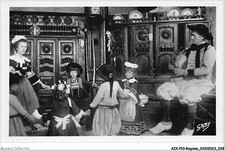 AIXP10-REGIONS-0947 - around Breton enclosed beds - the Breton round