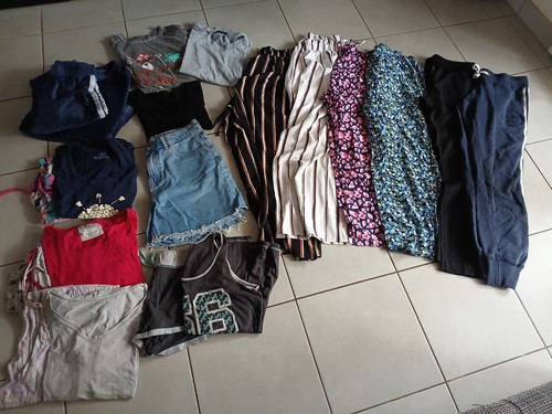 Lot vetements femme - 15,